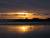 Couché de soleil avec le reflet dans la mer